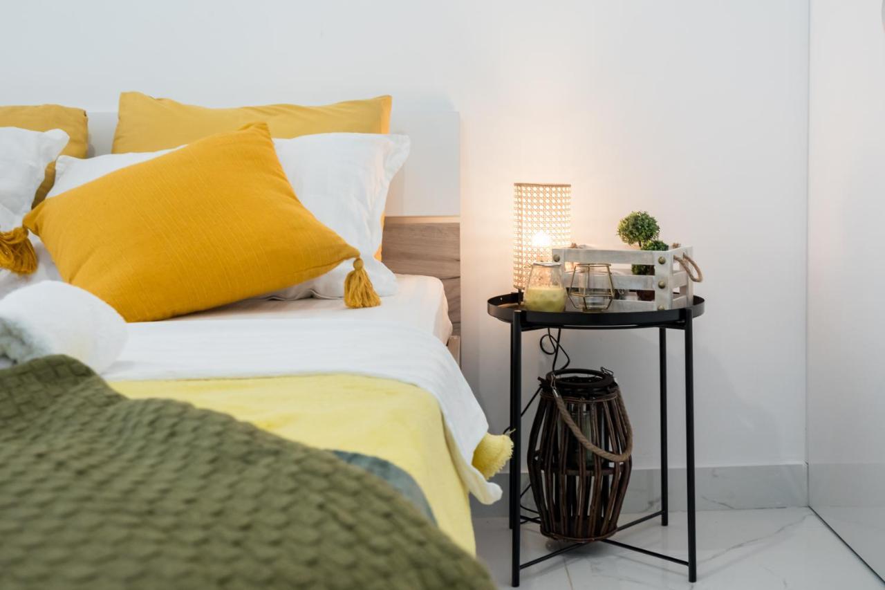 Light-Monza-Unirii Apartment Букурещ Екстериор снимка