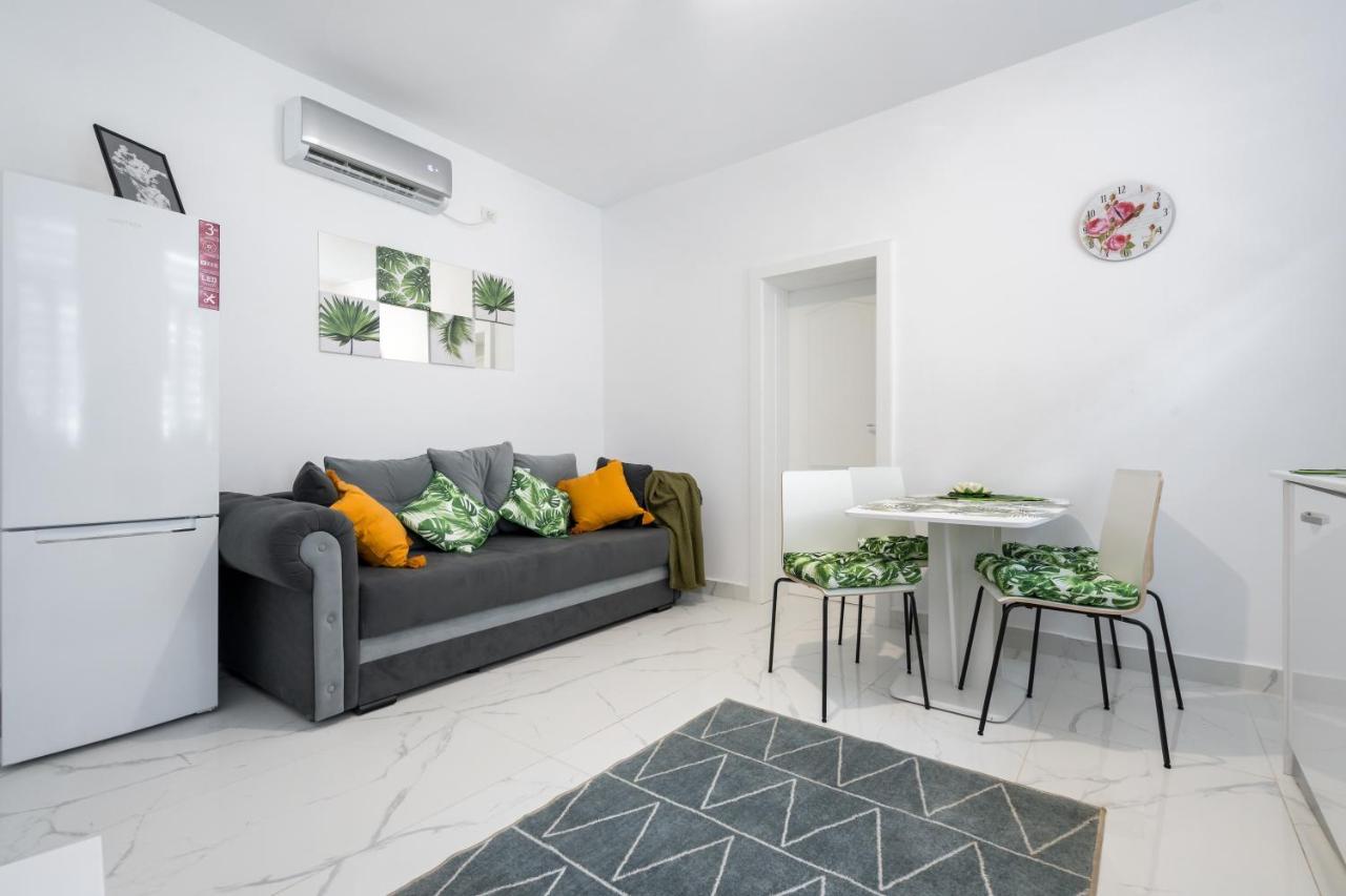 Light-Monza-Unirii Apartment Букурещ Екстериор снимка