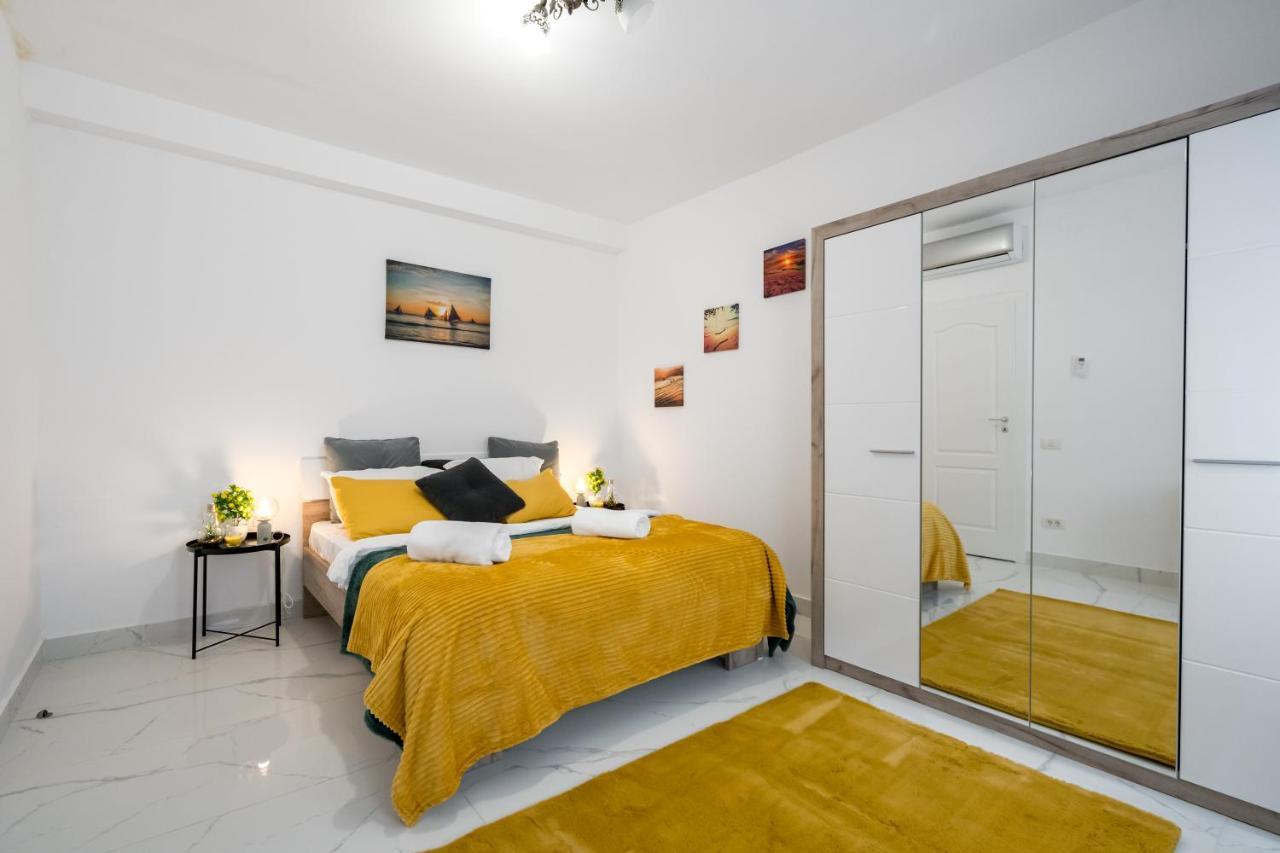 Light-Monza-Unirii Apartment Букурещ Екстериор снимка