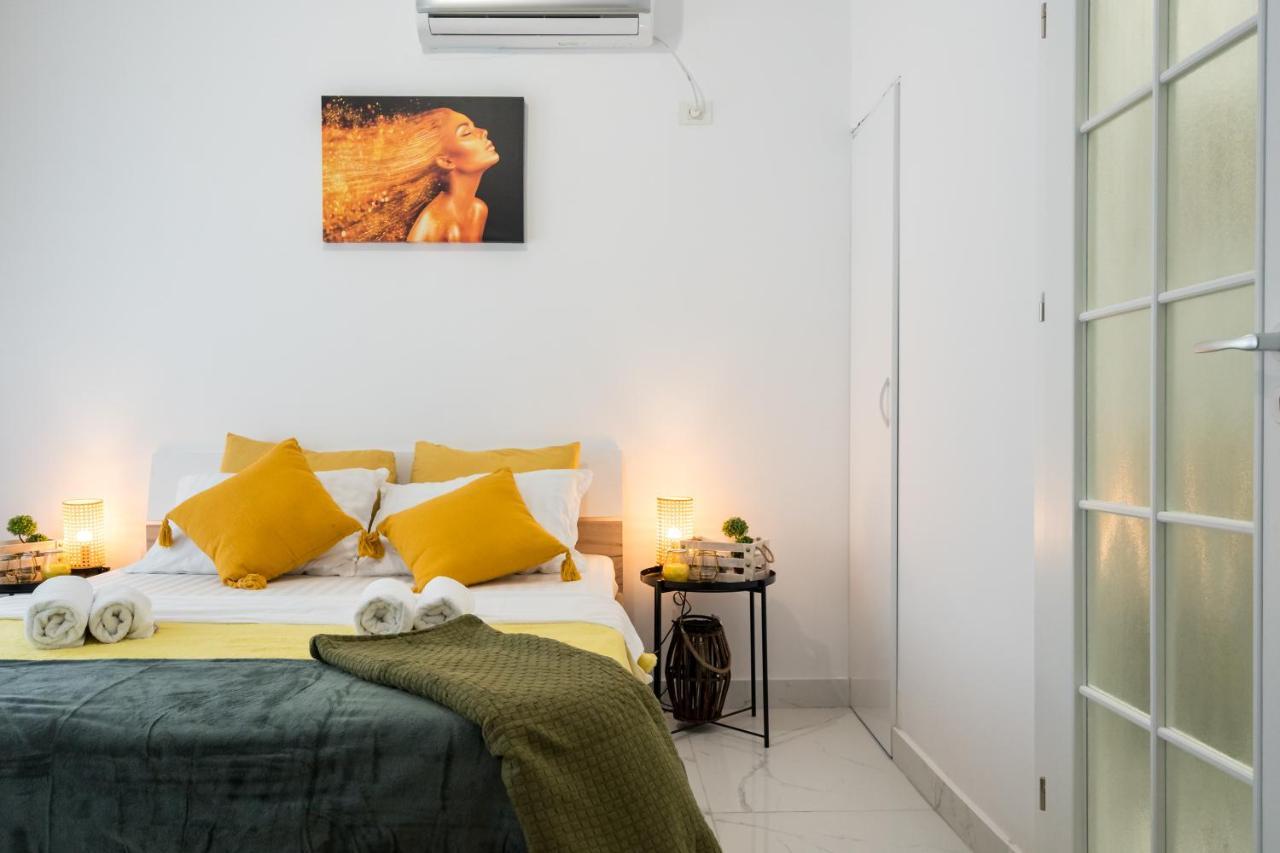 Light-Monza-Unirii Apartment Букурещ Екстериор снимка