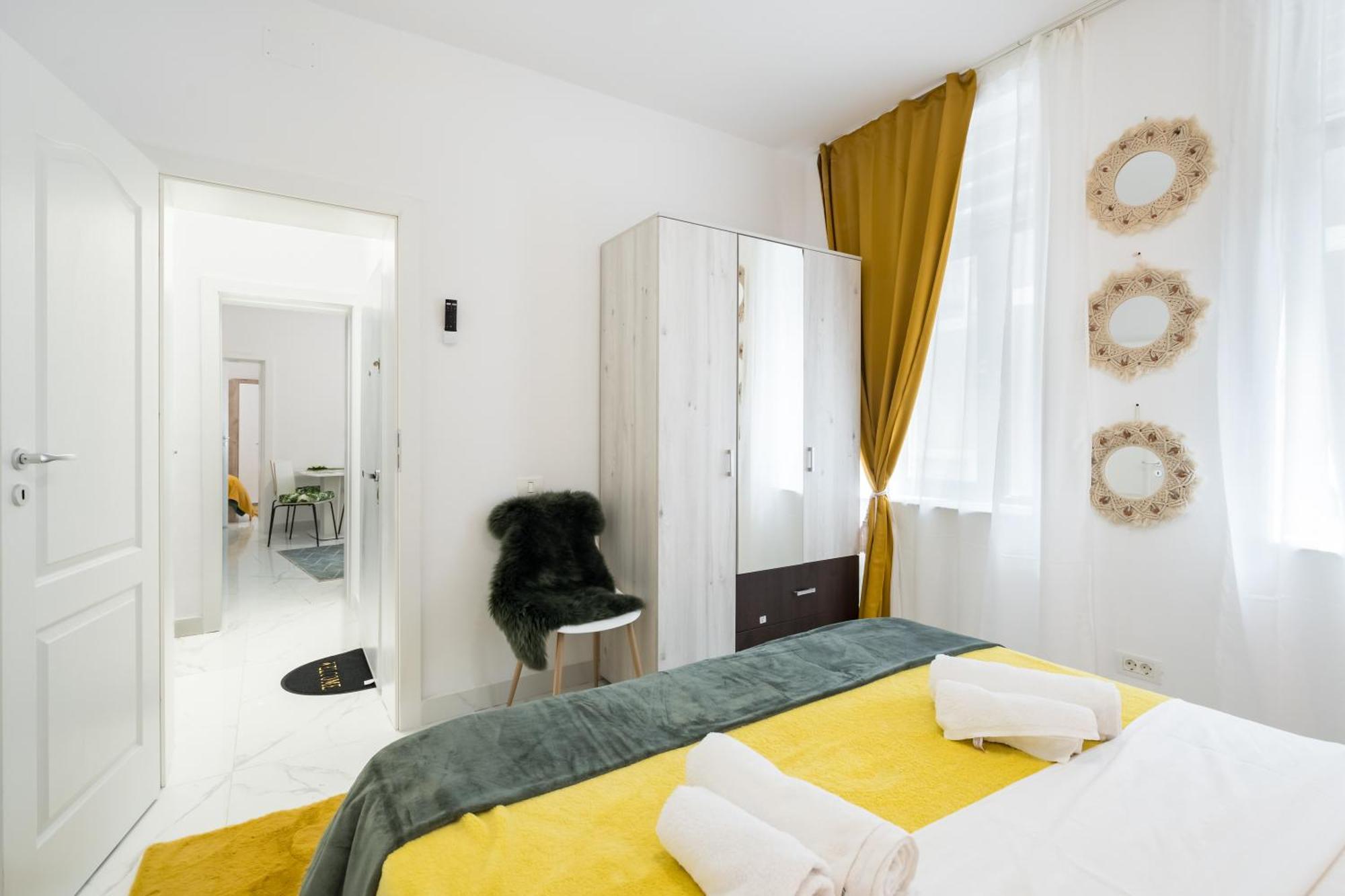 Light-Monza-Unirii Apartment Букурещ Екстериор снимка